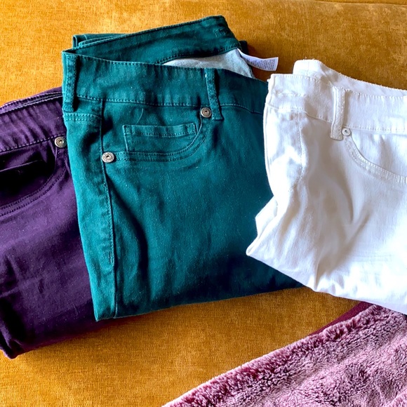 Maurices Jegging in various colors Sz 14 Reg - Picture 2 of 2